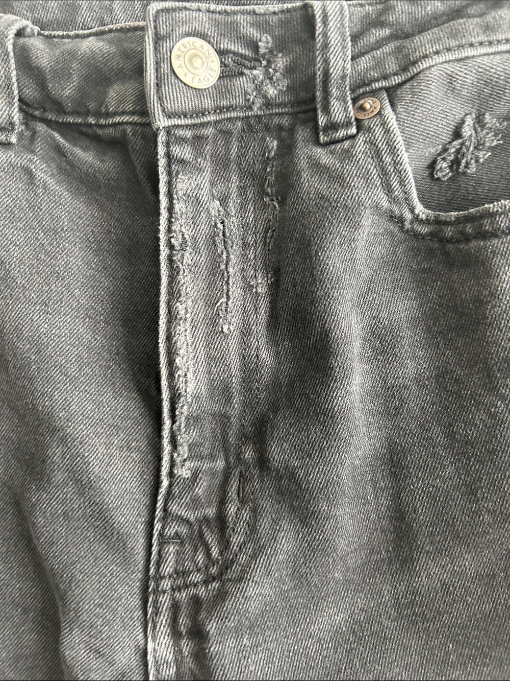 American Eagle Outfitters Black Distressed Frayed Hem Jean Shorts - Picture 7 of 12